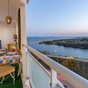 D2-5 Ampuria Delta Sunset With Parking & Wifi , Empuriabrava Espagne